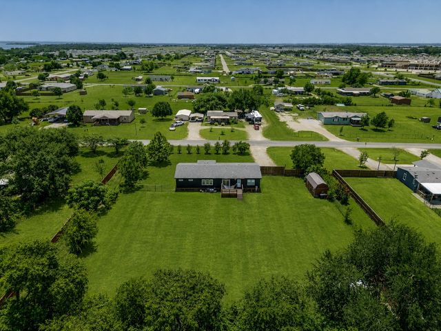 5715 Shady Hill Circle, Princeton, TX 75407