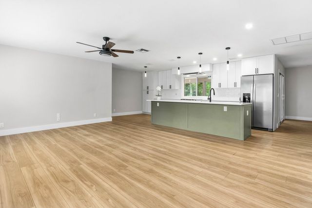 4397 Avocado Boulevard, West Palm Beach, FL 33411