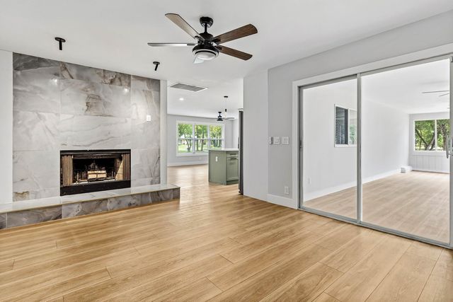 4397 Avocado Boulevard, West Palm Beach, FL 33411