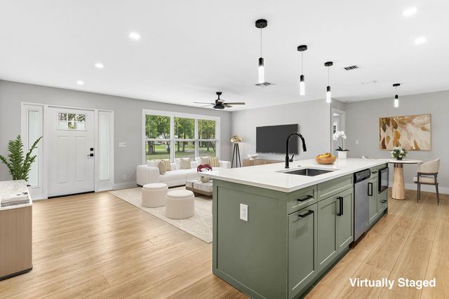 4397 Avocado Boulevard, West Palm Beach, FL 33411