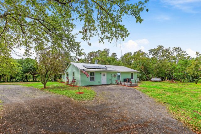 4397 Avocado Boulevard, West Palm Beach, FL 33411