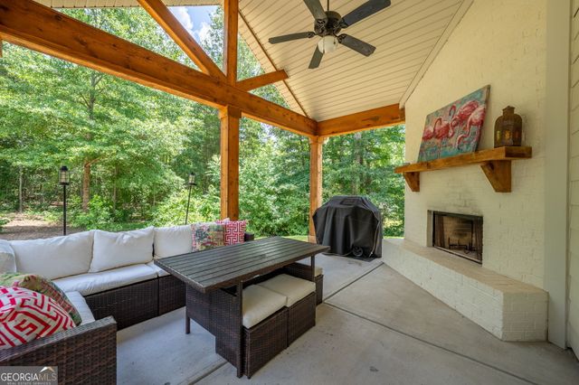 70 Senoia Oaks Way, Senoia, GA 30276