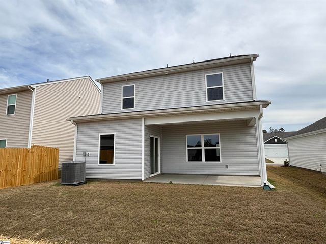 1216 Crested Iris Street, Moore, SC 29369