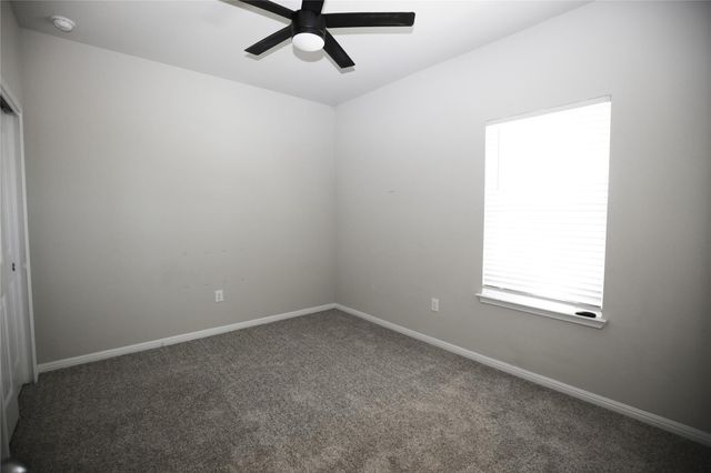 325 Old Glory TRL, Liberty Hill, TX 78642