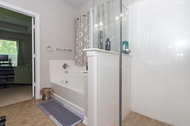 208 Timber Grove Court, Clute, TX 77531