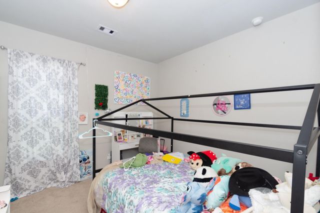 208 Timber Grove Court, Clute, TX 77531