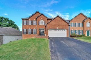 7522 New Barrens CT, Roanoke, VA 24019