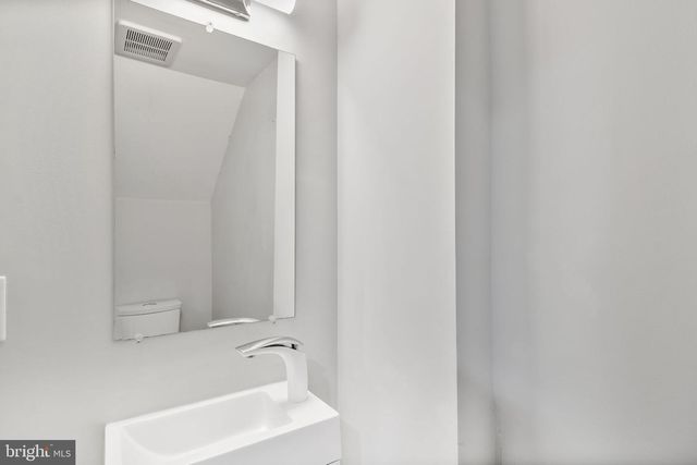 1423 HOWARD RD SE, Washington, DC 20020