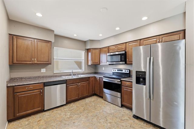 2725 FOX FIRE COURT, Clearwater, FL 33761