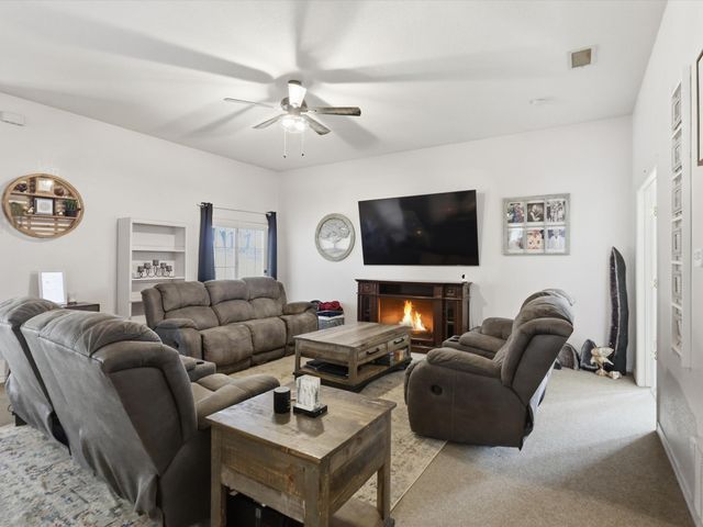 130 Parsonage Street, Reno, TX 76020