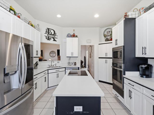 130 Parsonage Street, Reno, TX 76020