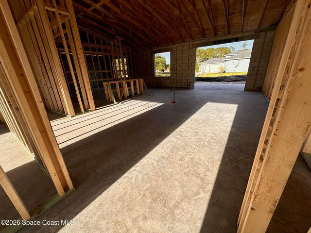 299 Dorado Avenue NE, Palm Bay, FL 32907