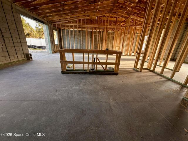 299 Dorado Avenue NE, Palm Bay, FL 32907