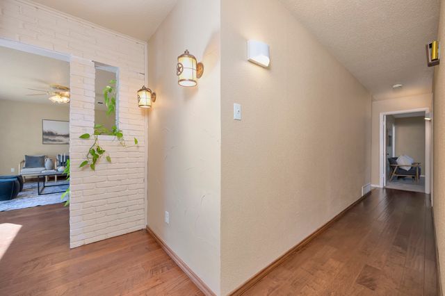 1761 Cynthia Lane, Hurst, TX 76054