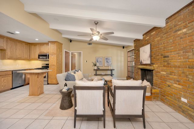 1761 Cynthia Lane, Hurst, TX 76054