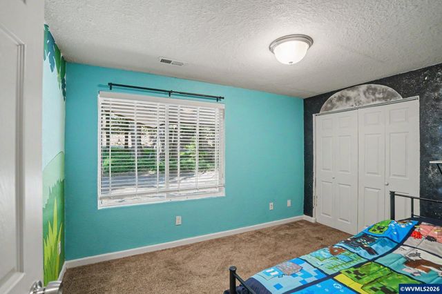 4660 Croisan Creek Rd S, Salem, OR 97302