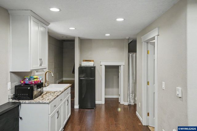 4660 Croisan Creek Rd S, Salem, OR 97302