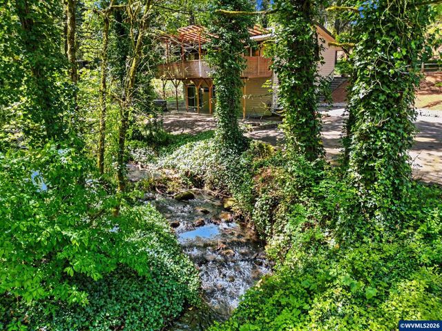 4660 Croisan Creek Rd S, Salem, OR 97302