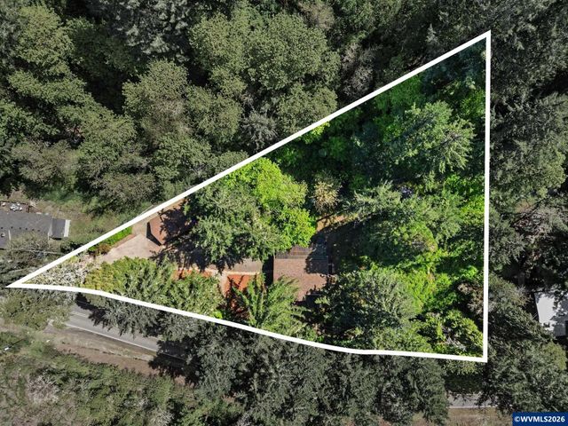 4660 Croisan Creek Rd S, Salem, OR 97302
