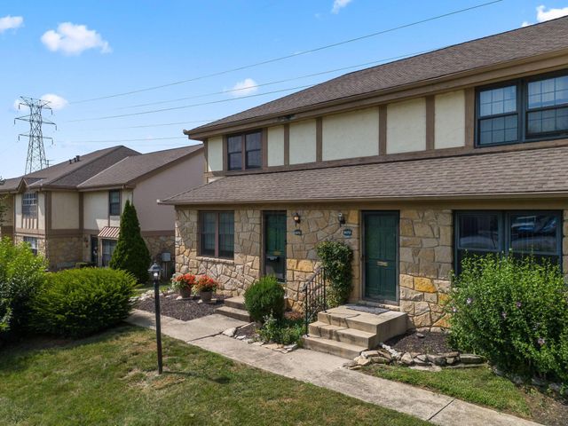 6171 Stornoway Drive N, Columbus, OH 43213