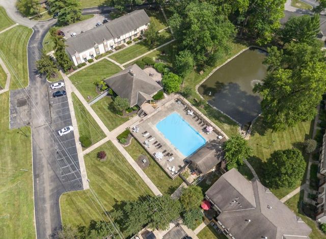 6171 Stornoway Drive N, Columbus, OH 43213