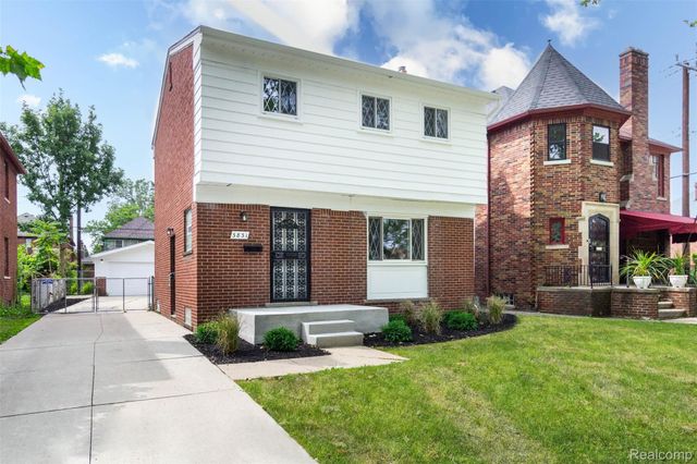 3831 W Buena Vista Street, Detroit, MI 48238