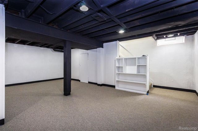 3831 W Buena Vista Street, Detroit, MI 48238