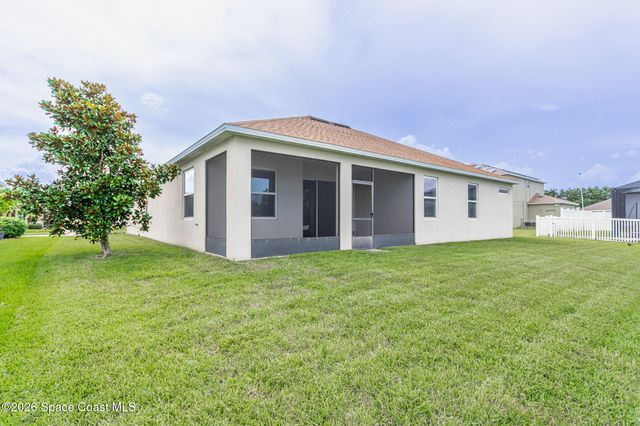 1851 Bridgeport Circle, Rockledge, FL 32955