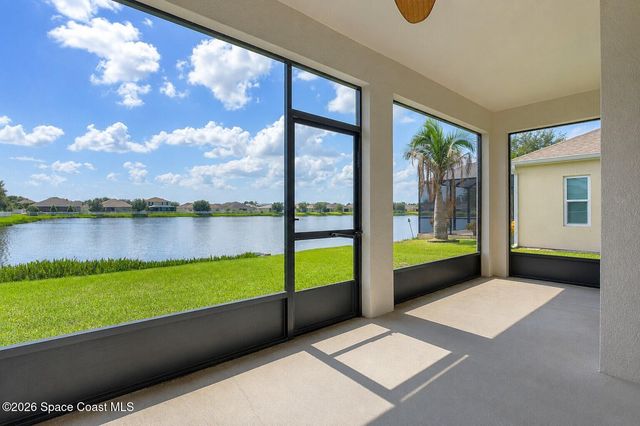 1851 Bridgeport Circle, Rockledge, FL 32955