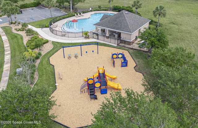1851 Bridgeport Circle, Rockledge, FL 32955