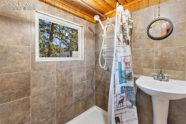 6885 Colorado Street, Green Mountain Falls, CO 80819