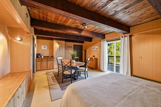 19235 Bumpy Rd, Grass Valley, CA 95949