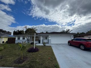 4602 Bison Street, Boca Raton, FL 33428