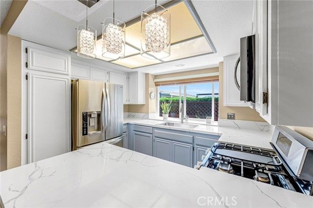 1771 Dumitru Way C, Corona, CA 92881