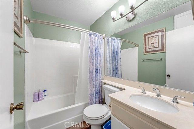 1771 Dumitru Way C, Corona, CA 92881