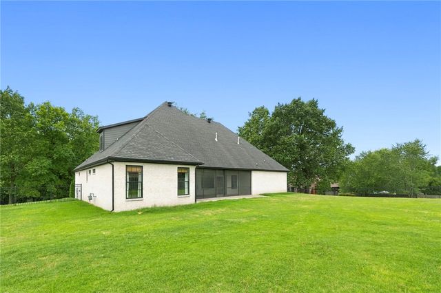 3364 Sagely Lane, Springdale, AR 72764