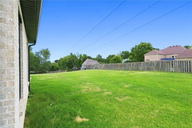3364 Sagely Lane, Springdale, AR 72764
