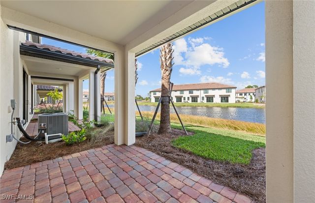 1587 Lake Jessup CIR, Cape Coral, FL 33909