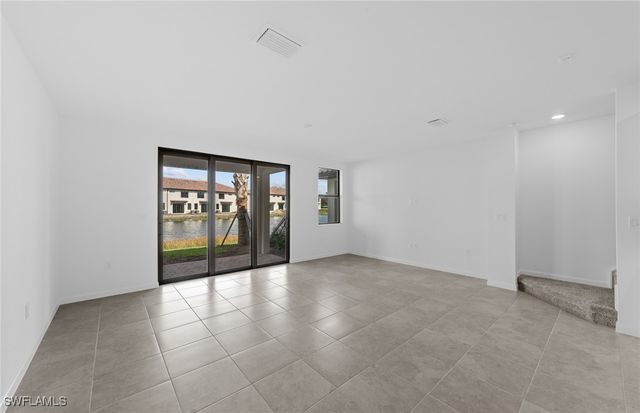 1587 Lake Jessup CIR, Cape Coral, FL 33909