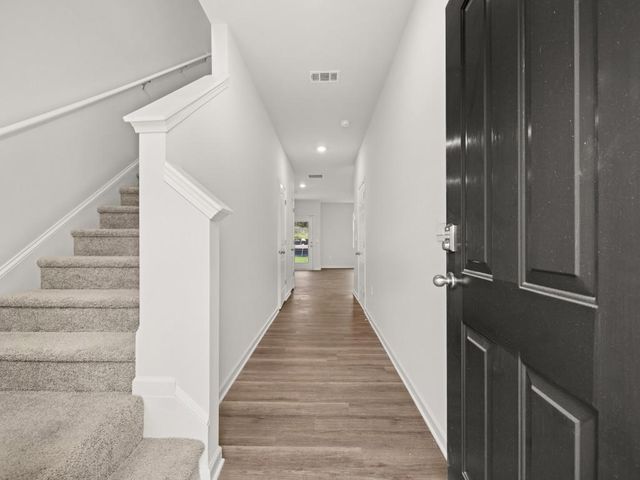 5974 Skylar Drive, Atlanta, GA 30336