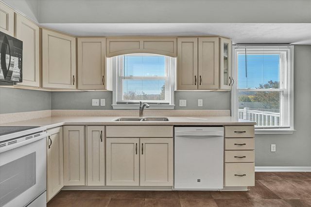 4872 Lantern ST, Roanoke, VA 24019
