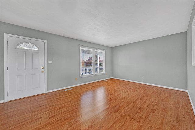 4872 Lantern ST, Roanoke, VA 24019