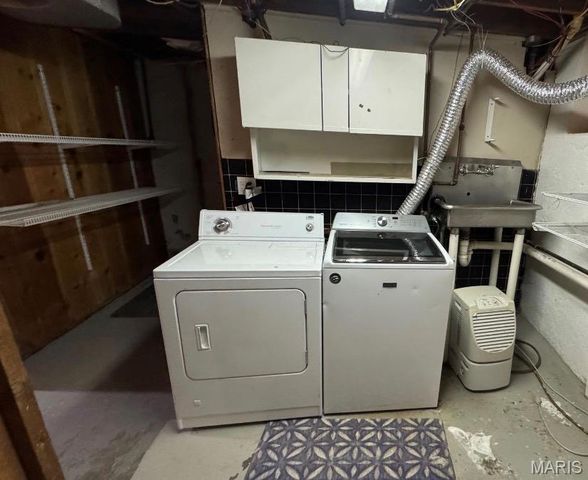 8635 Partridge Avenue, St Louis, MO 63147