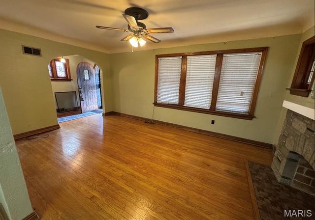 8635 Partridge Avenue, St Louis, MO 63147