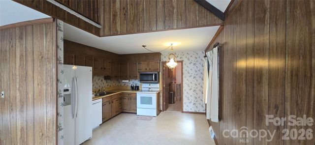 565 Bonum Road, Lake Wylie, SC 29710