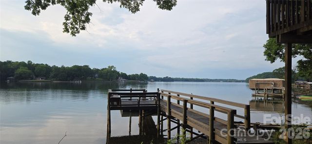 565 Bonum Road, Lake Wylie, SC 29710