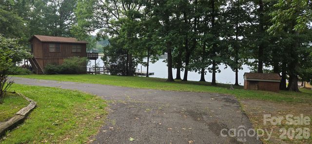 565 Bonum Road, Lake Wylie, SC 29710