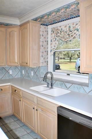 18195 Westbury Road, Beaumont, TX 77713