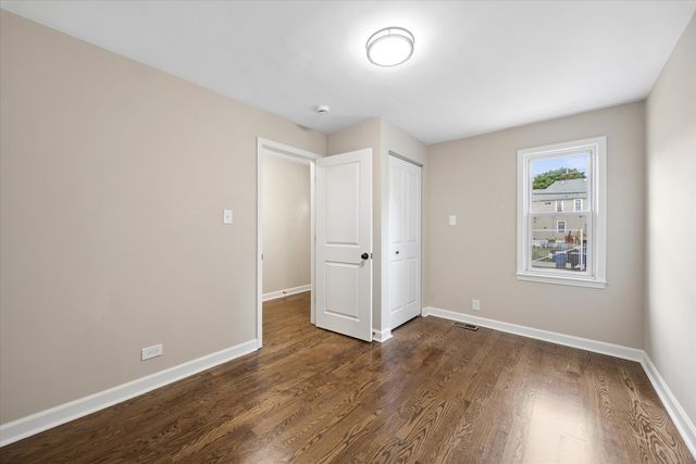 909 N Lockwood Avenue, Chicago, IL 60651