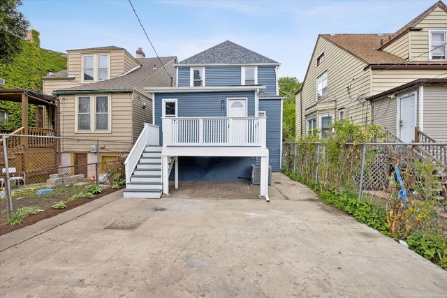 909 N Lockwood Avenue, Chicago, IL 60651